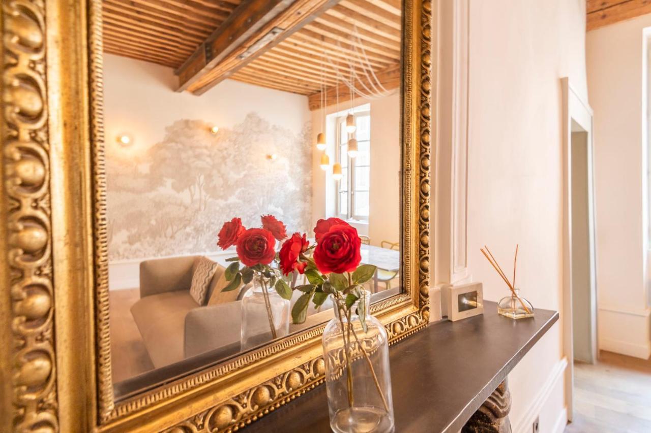 Spacious Apartment Rated 4 Stars In The Heart Of The Old Town Аннесі Екстер'єр фото