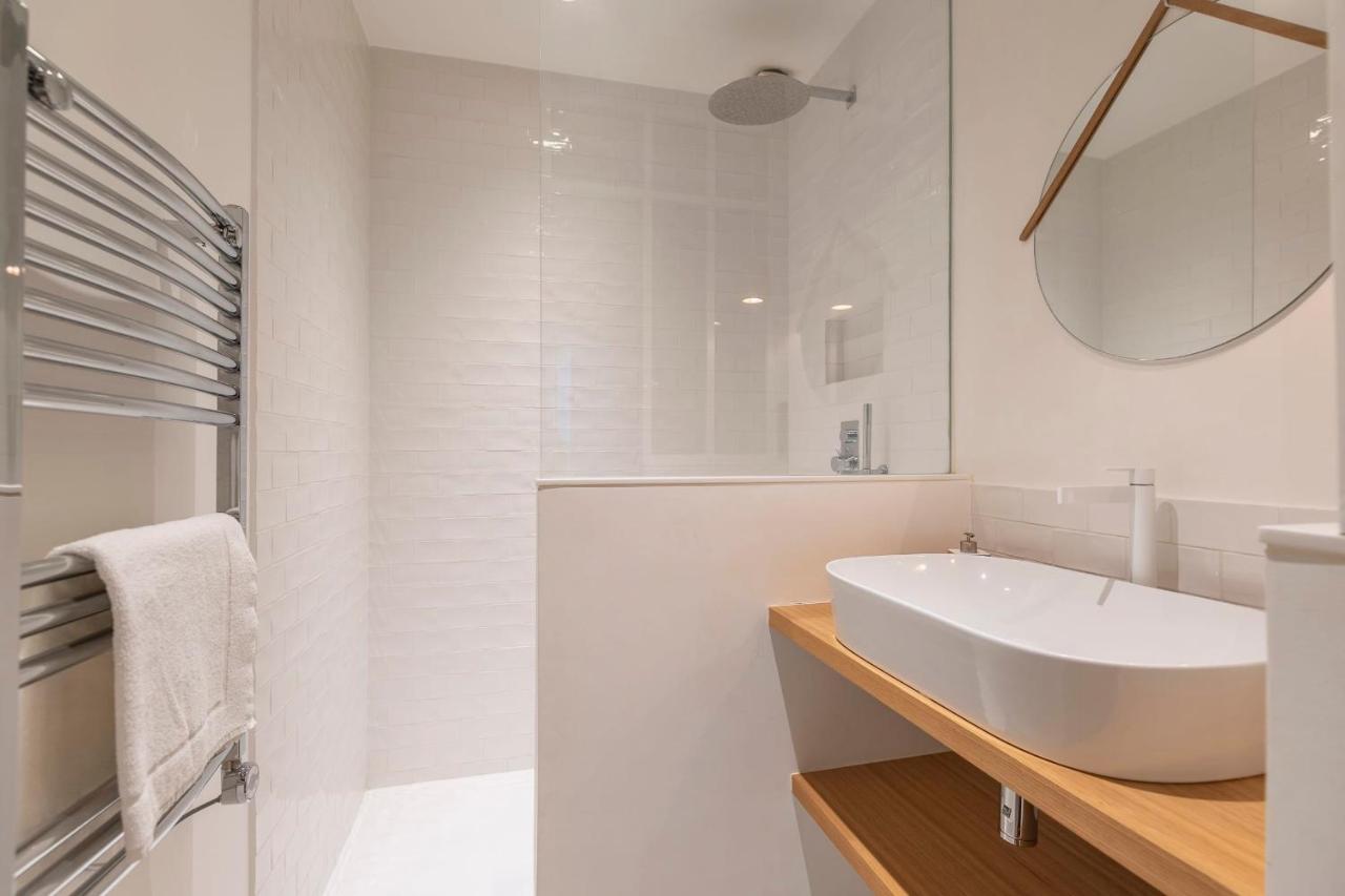 Spacious Apartment Rated 4 Stars In The Heart Of The Old Town Аннесі Екстер'єр фото
